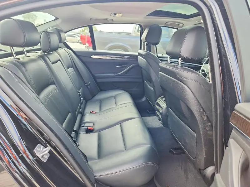 2015 BMW 528 XI  