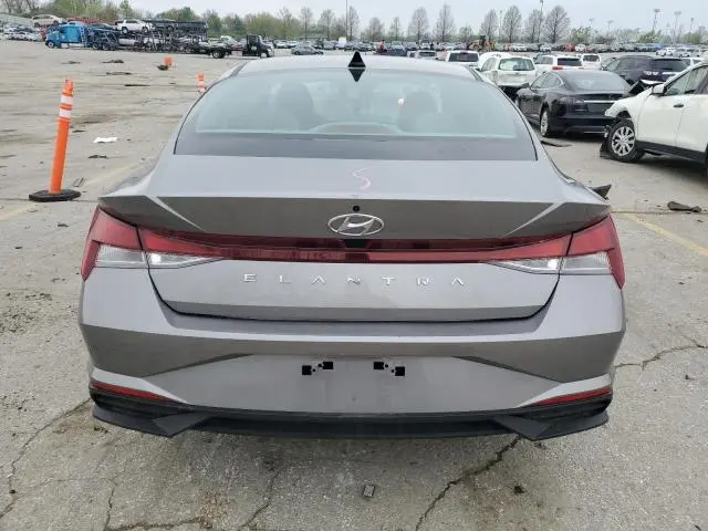 2023 HYUNDAI ELANTRA SE