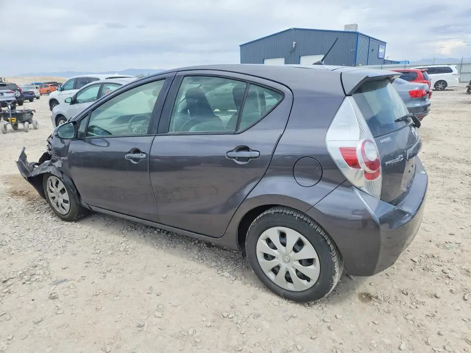 2014 TOYOTA PRIUS C ONE  