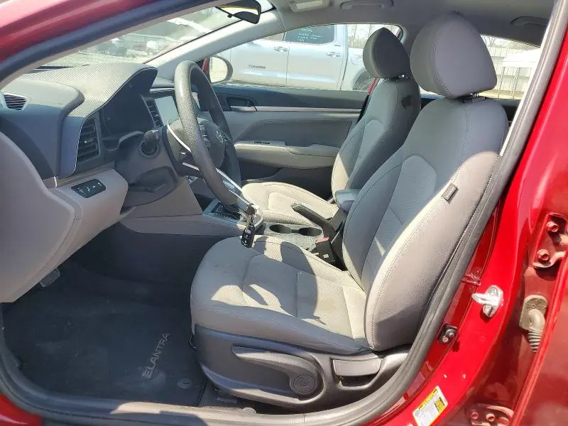 2020 HYUNDAI ELANTRA SEL  