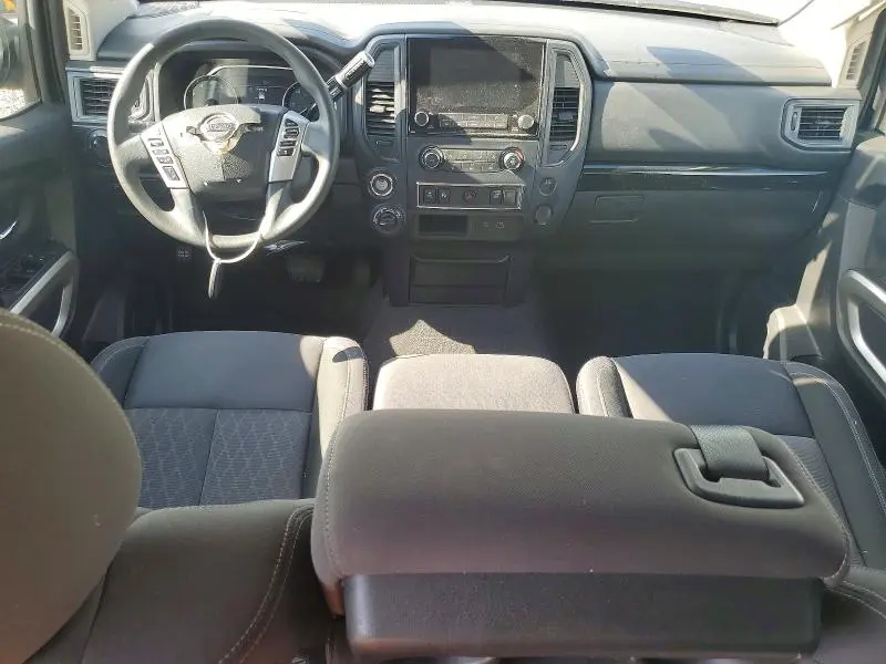 2022 NISSAN TITAN S  