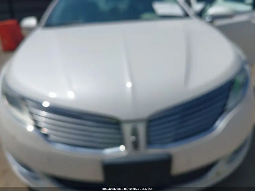 2013 LINCOLN MKZ  