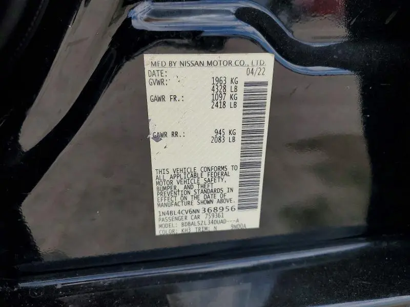 2022 NISSAN ALTIMA SR  