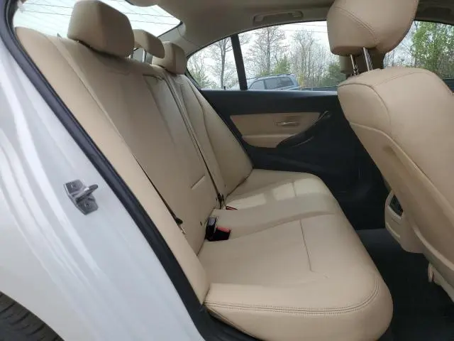 2017 BMW 320 XI  