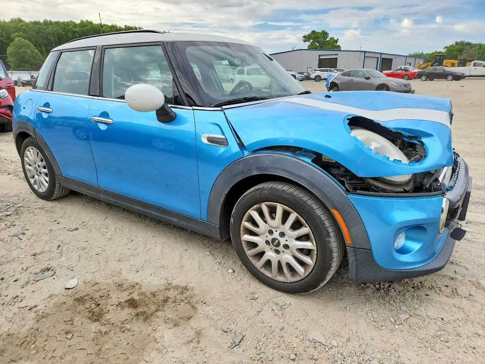 2015 MINI COOPER   