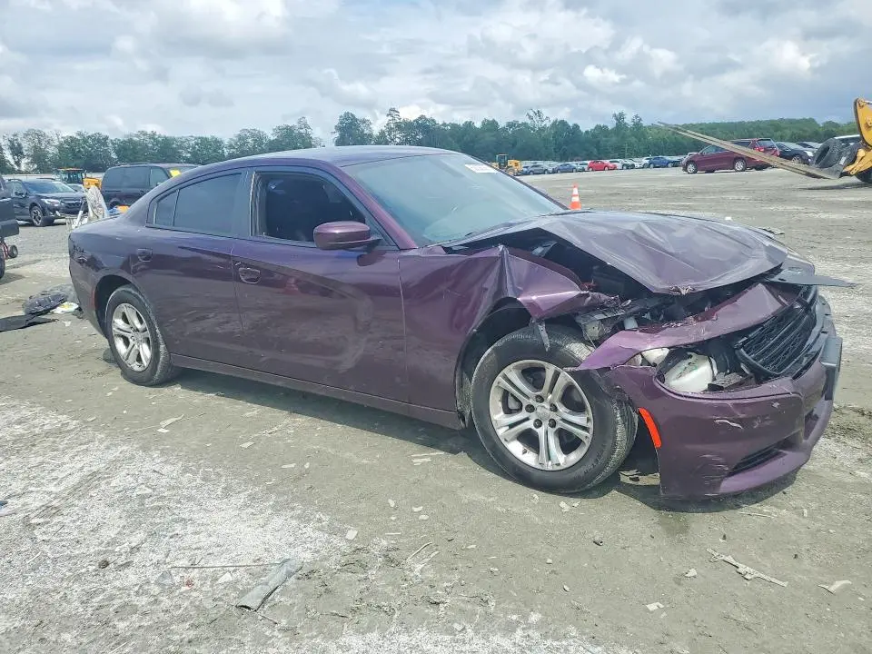 2021 DODGE CHARGER SXT  