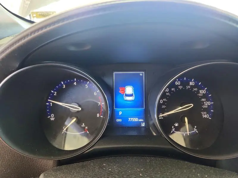 2018 TOYOTA C-HR XLE  