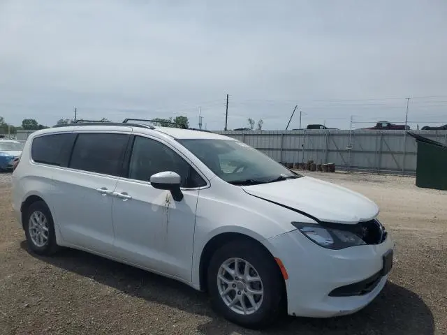 2020 CHRYSLER VOYAGER LXI