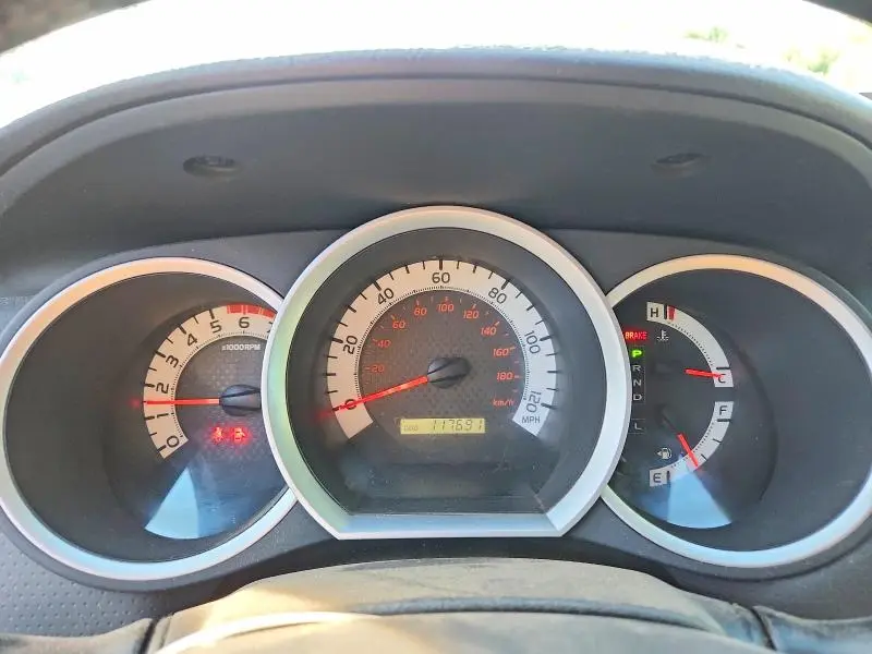 2013 TOYOTA TACOMA V6  