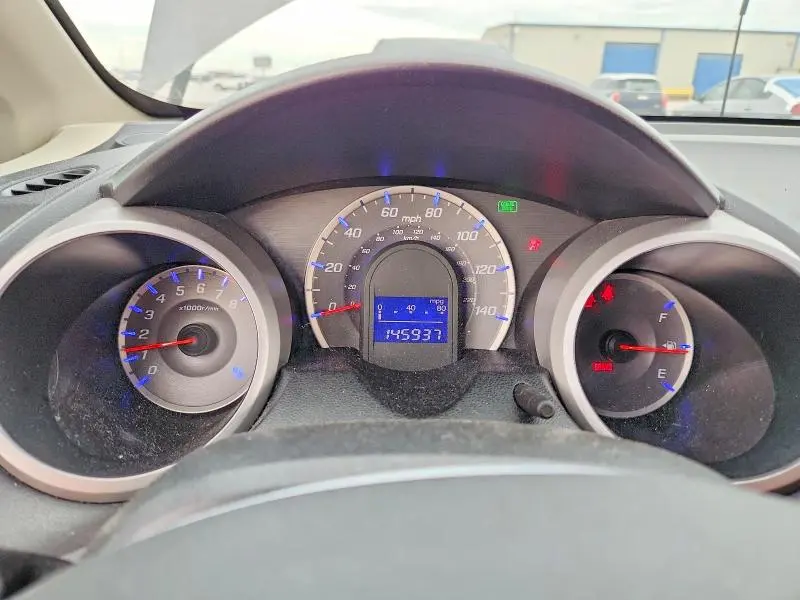 2013 HONDA FIT   