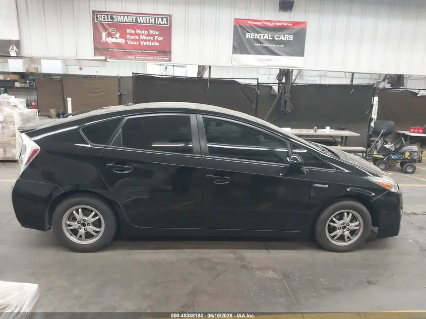 2011 TOYOTA PRIUS FOUR