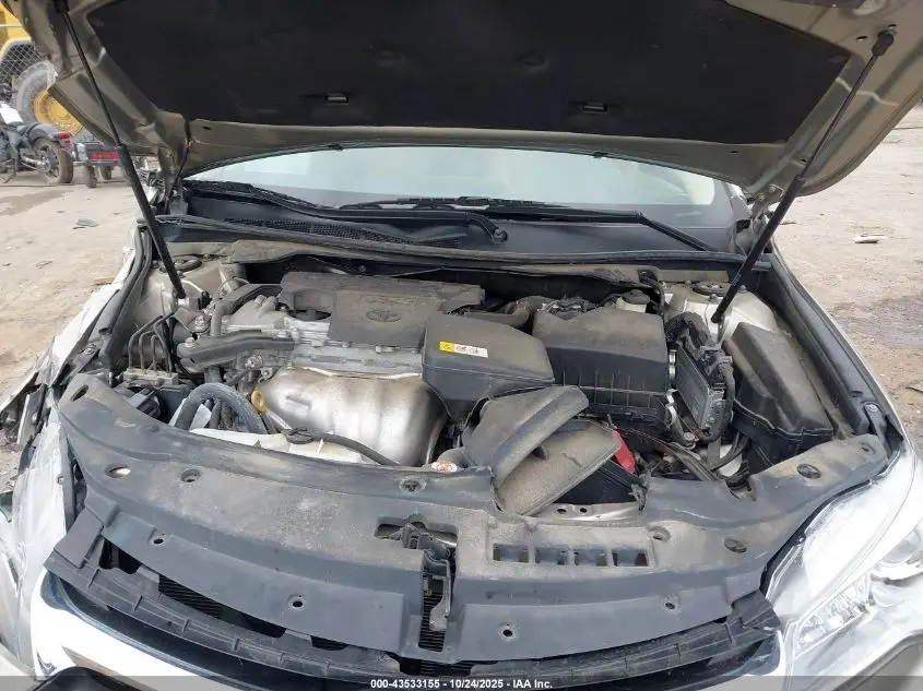 2017 TOYOTA CAMRY LE