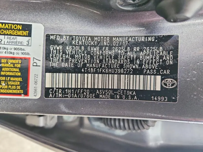 2017 TOYOTA CAMRY SE  