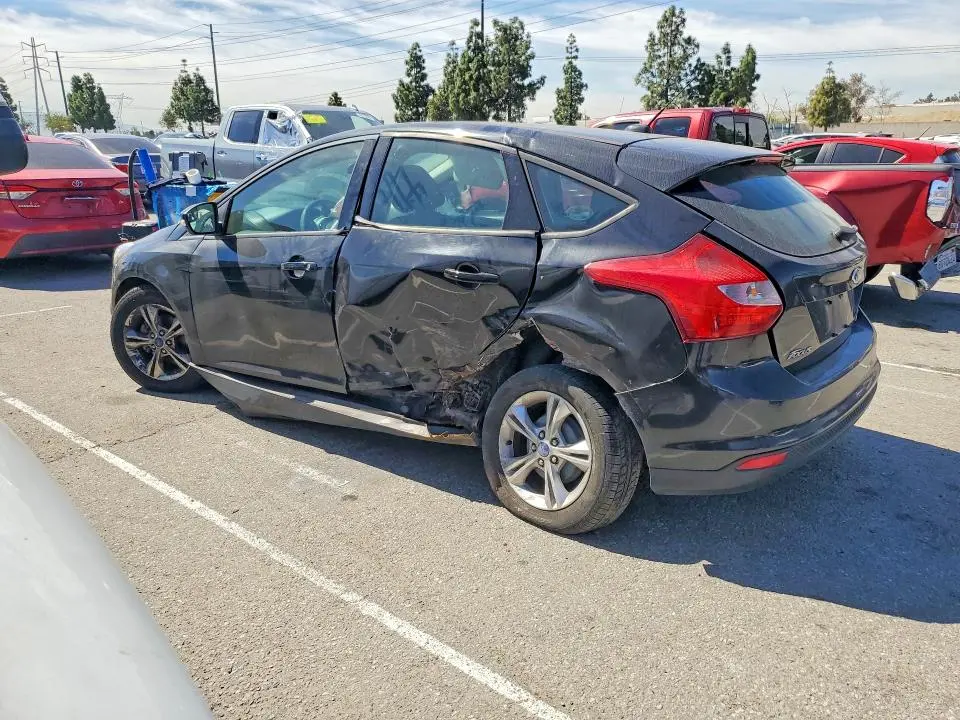 2013 FORD FOCUS SE  