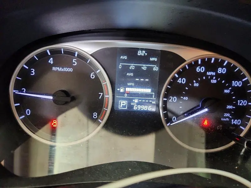 2021 NISSAN VERSA S  