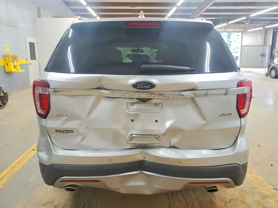 2016 FORD EXPLORER XLT  
