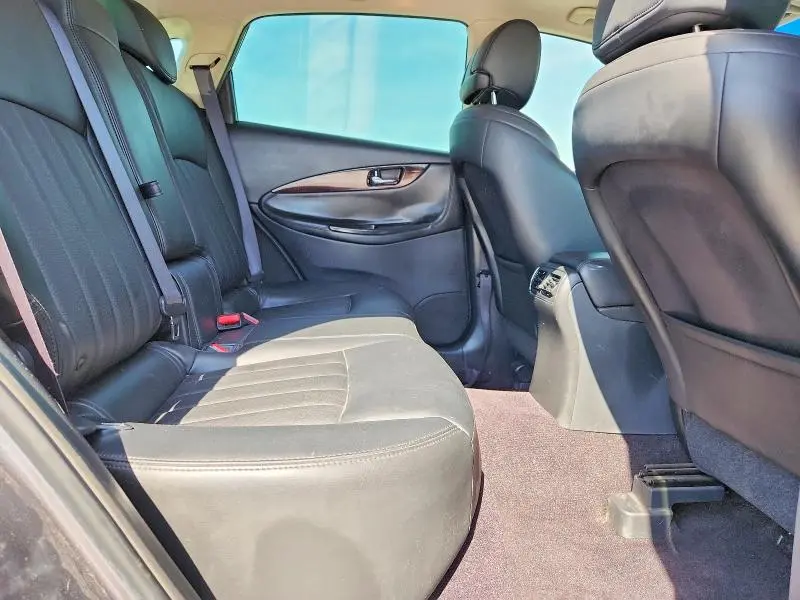 2016 INFINITI QX50 BASE  