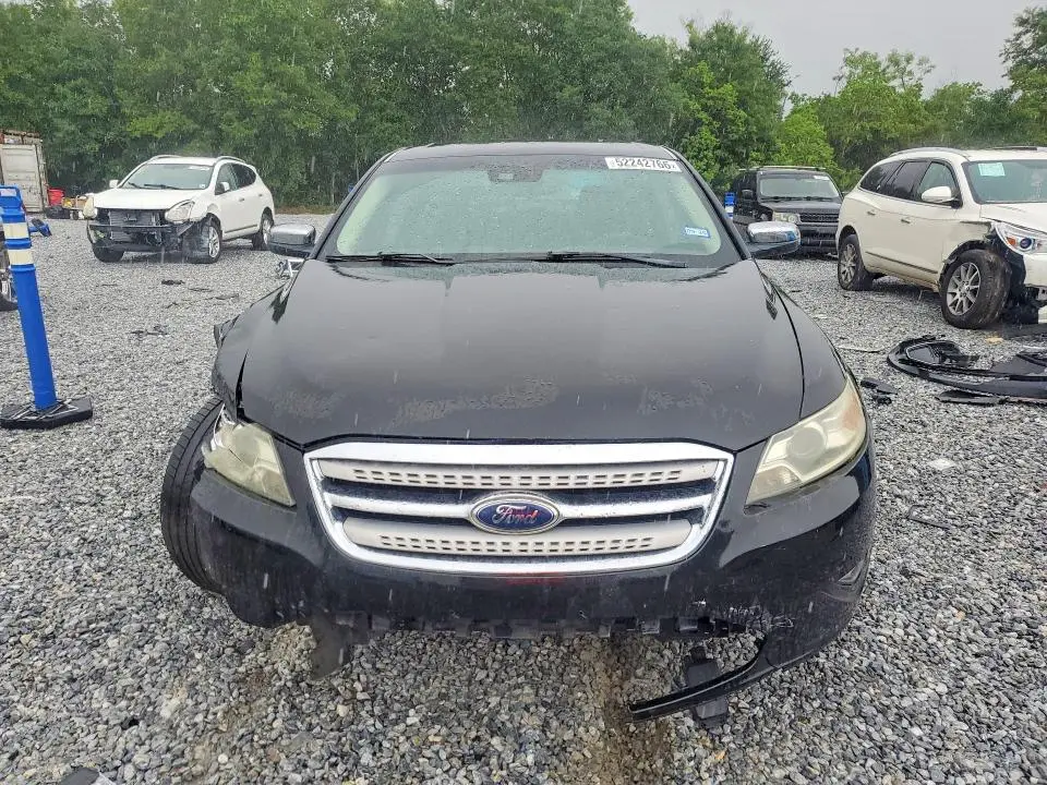 2010 FORD TAURUS LIMITED  