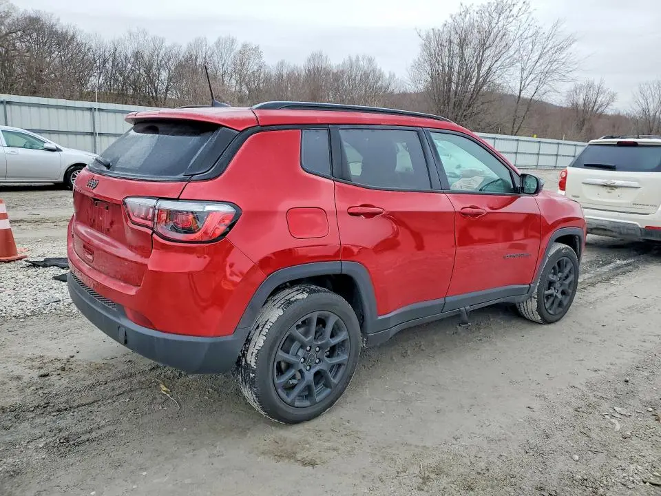 2025 JEEP COMPASS LATITUDE  