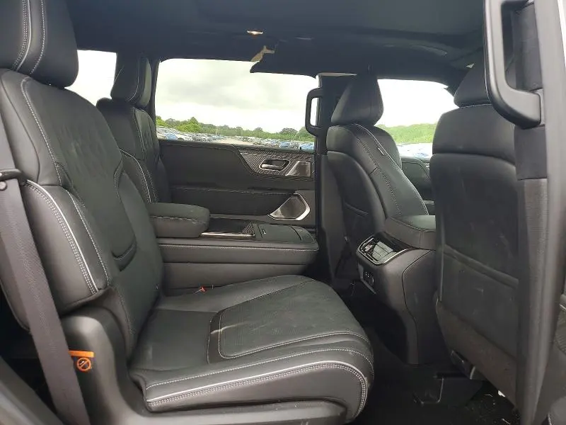 2025 INFINITI QX80 AUTOGRAPH  