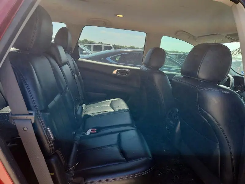 2018 NISSAN PATHFINDER SL  