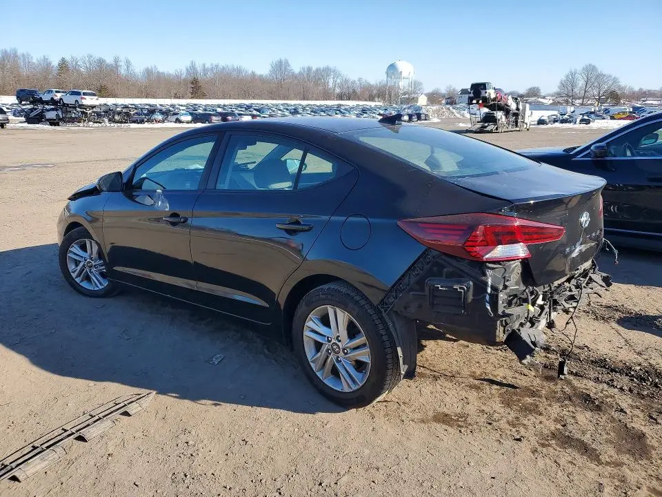 2019 HYUNDAI ELANTRA SEL  
