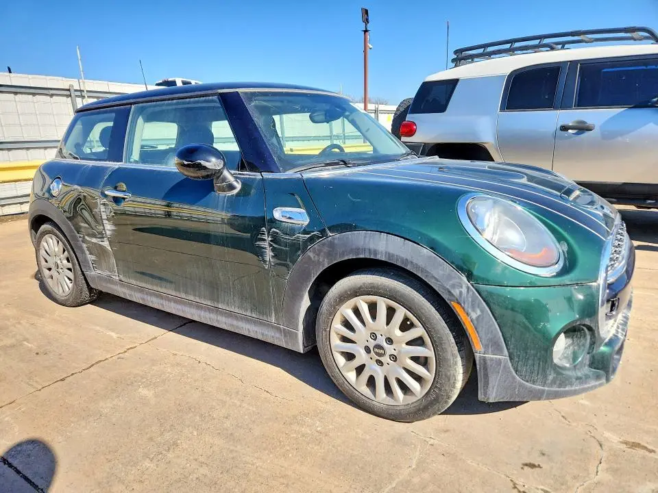 2014 MINI COOPER S  