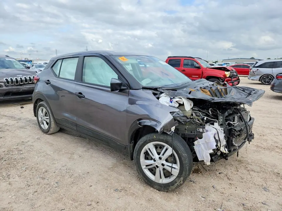 2023 NISSAN KICKS   