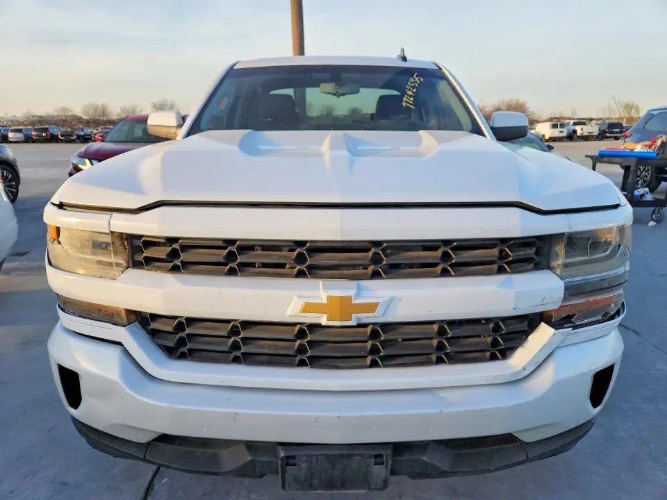 2018 CHEVROLET SILVERADO C1500 LT  