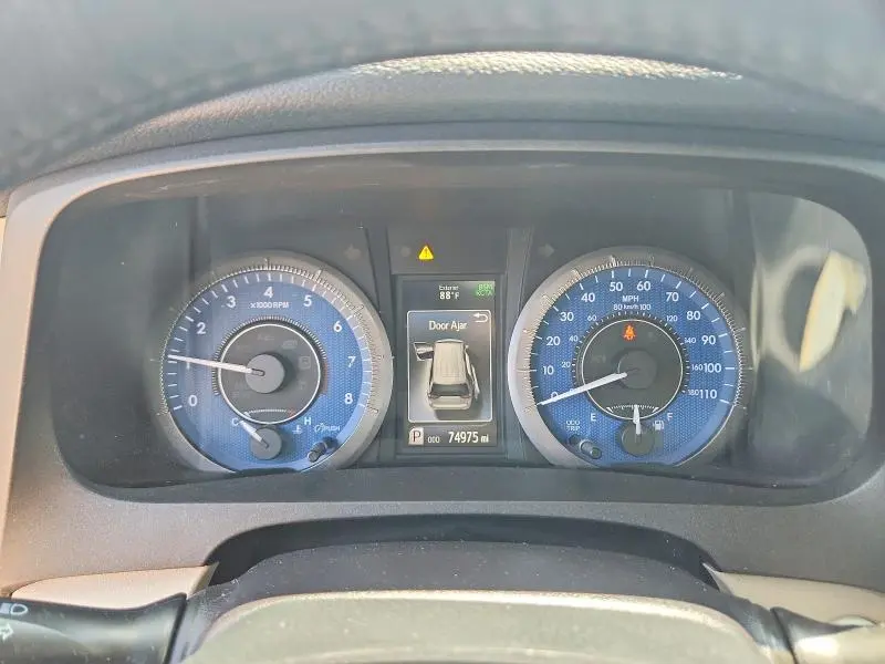 2019 TOYOTA SIENNA XLE 8-PASSENGER  