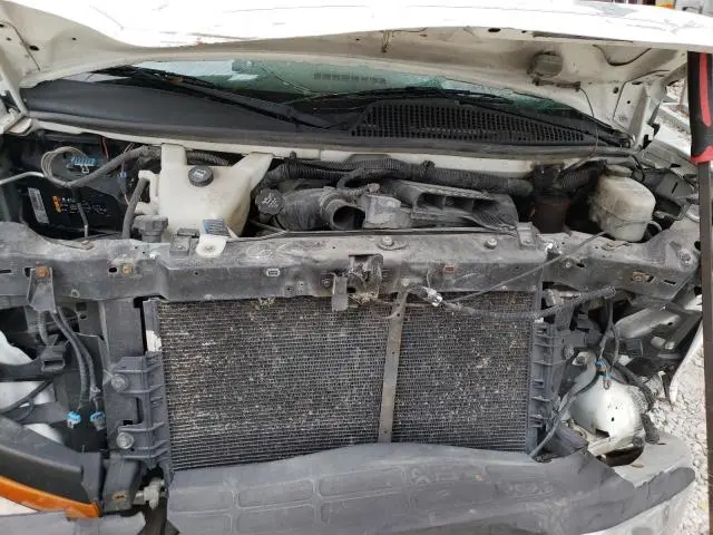 2011 GMC SAVANA G1500  