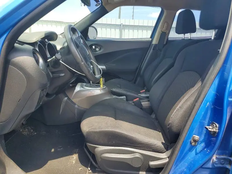 2011 NISSAN JUKE S  