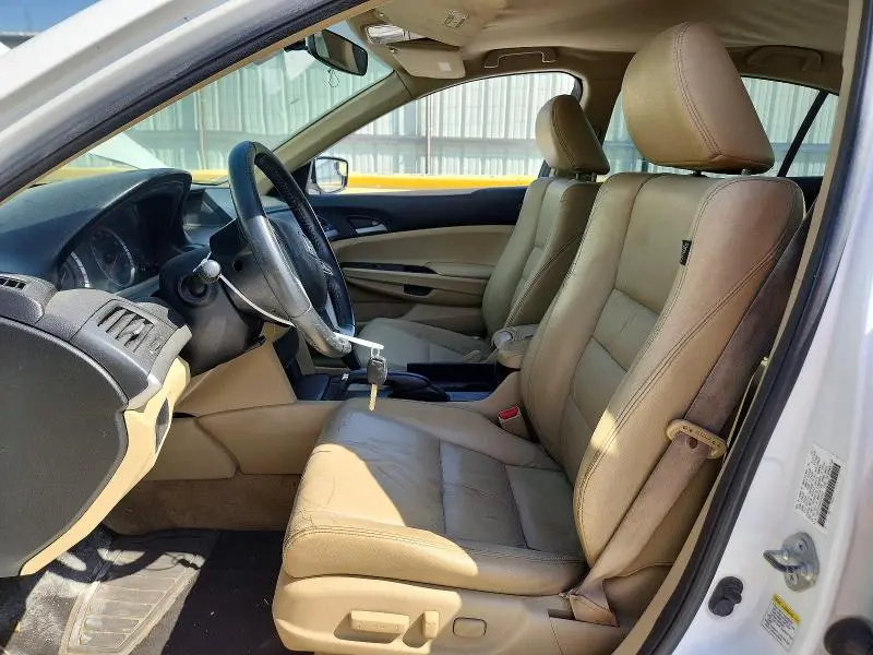 2011 HONDA ACCORD SE  