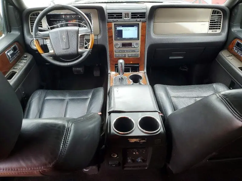 2014 LINCOLN NAVIGATOR   