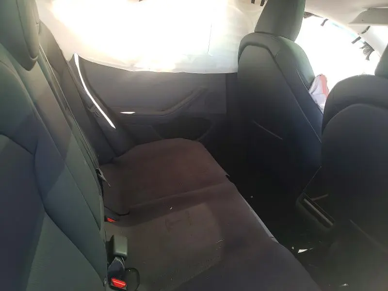 2026 TESLA MODEL 3   