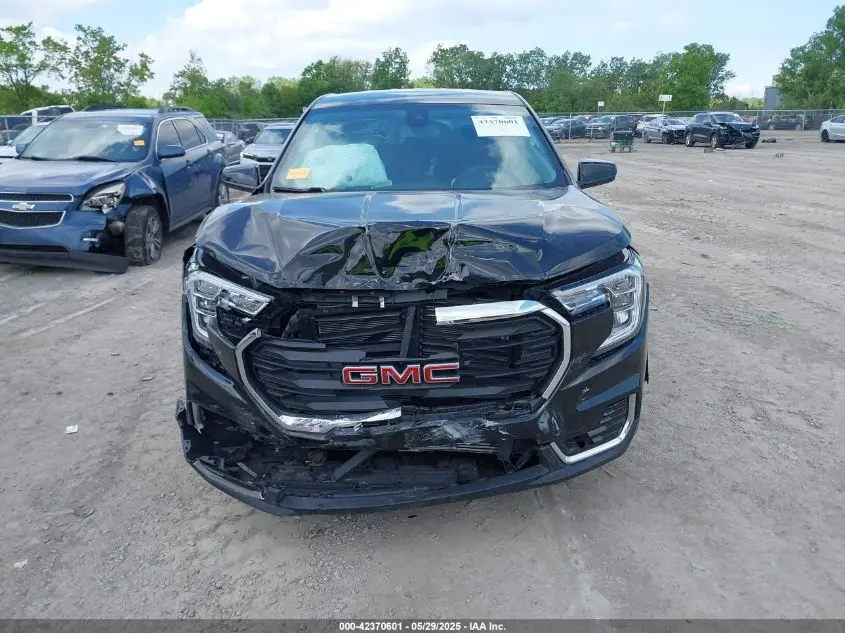 2023 GMC TERRAIN FWD SLE