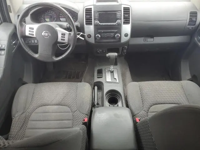 2017 NISSAN FRONTIER SV  