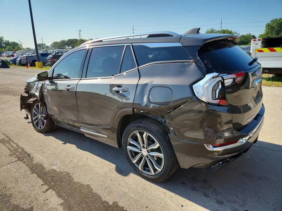 2019 GMC TERRAIN DENALI  