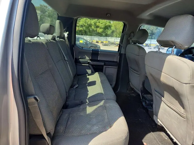 2015 FORD F150 SUPERCREW  