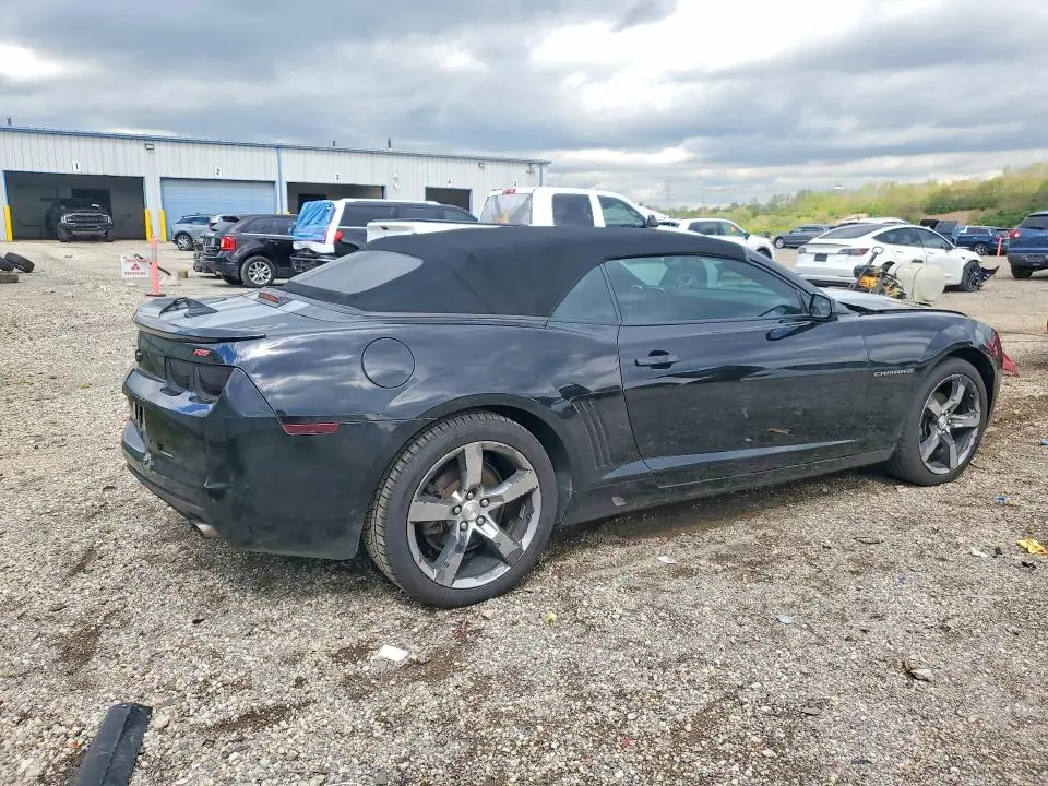 2011 CHEVROLET CAMARO LT  