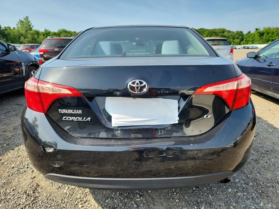 2017 TOYOTA COROLLA LE  