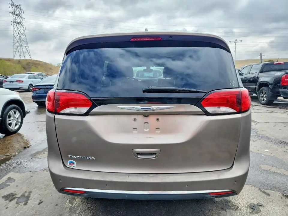 2017 CHRYSLER PACIFICA TOURING L  