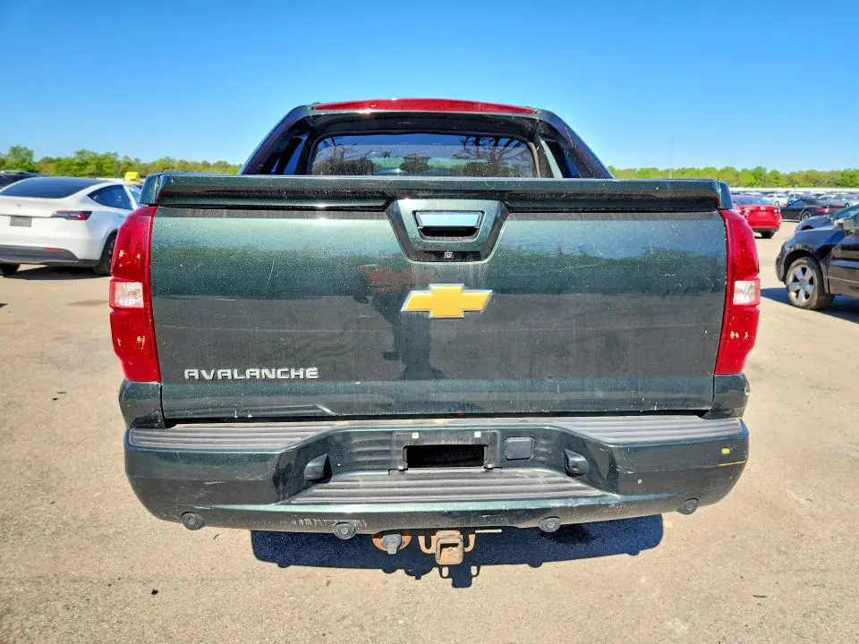 2013 CHEVROLET AVALANCHE LTZ  