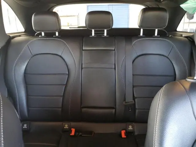 2020 MERCEDES-BENZ GLC 300  