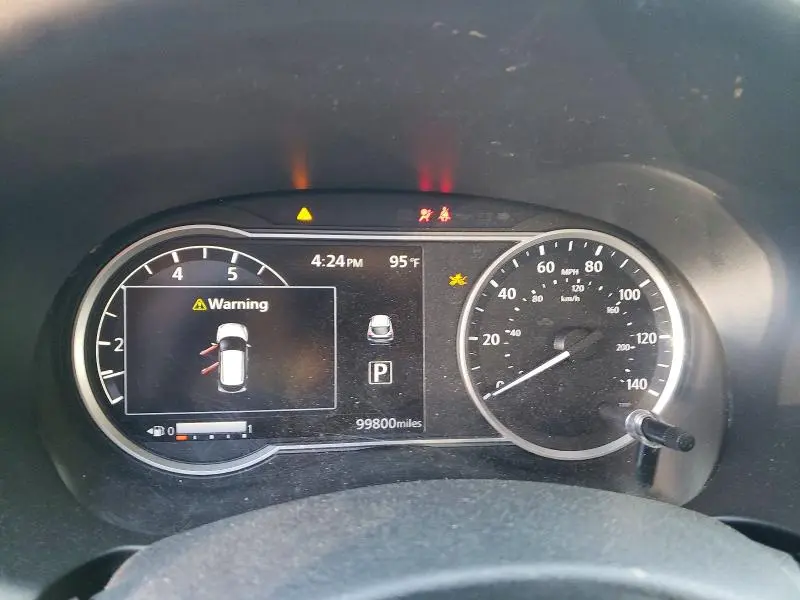 2019 NISSAN KICKS SV  