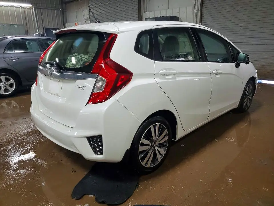 2016 HONDA FIT EX  