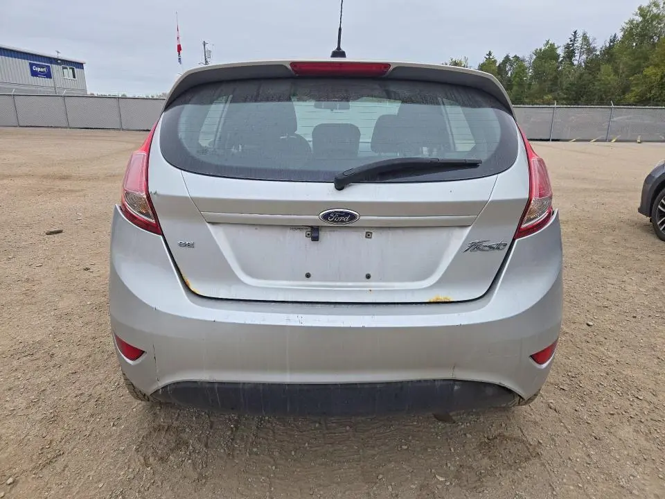2015 FORD FIESTA SE  