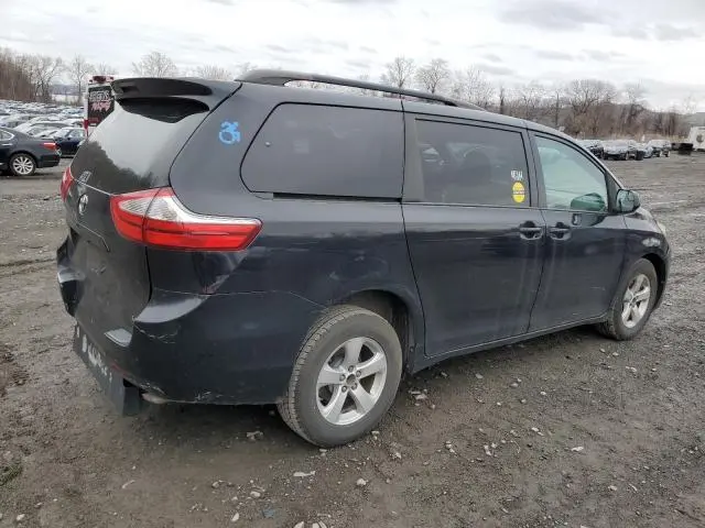 2017 TOYOTA SIENNA LE