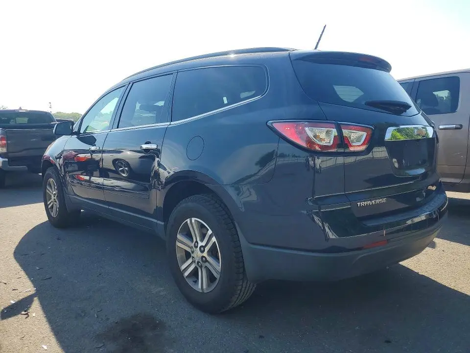 2017 CHEVROLET TRAVERSE LT  