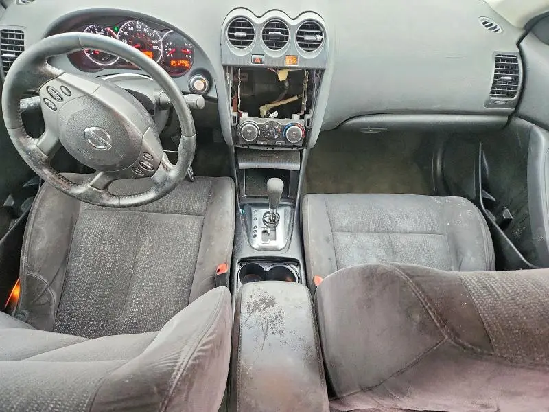 2010 NISSAN ALTIMA SR  